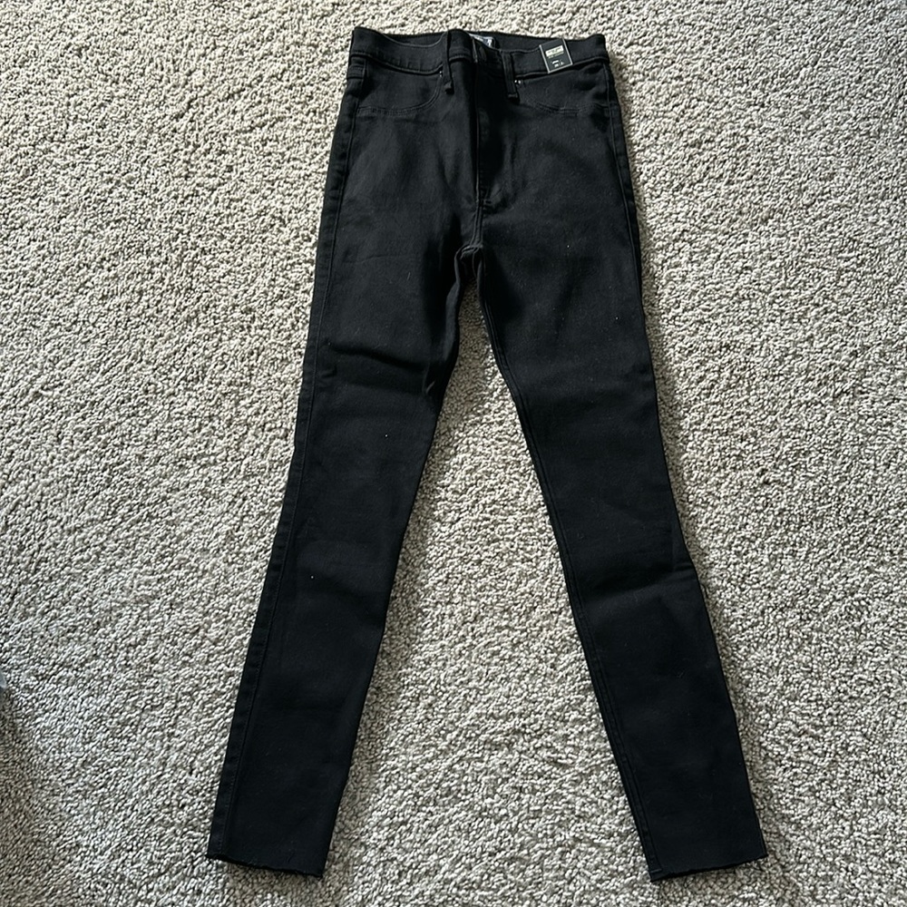 Abercrombie ultra high rise jean legging size 26 short